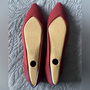 Rothy’s Point in CINNAMON (dark red/maroon)- size 10!